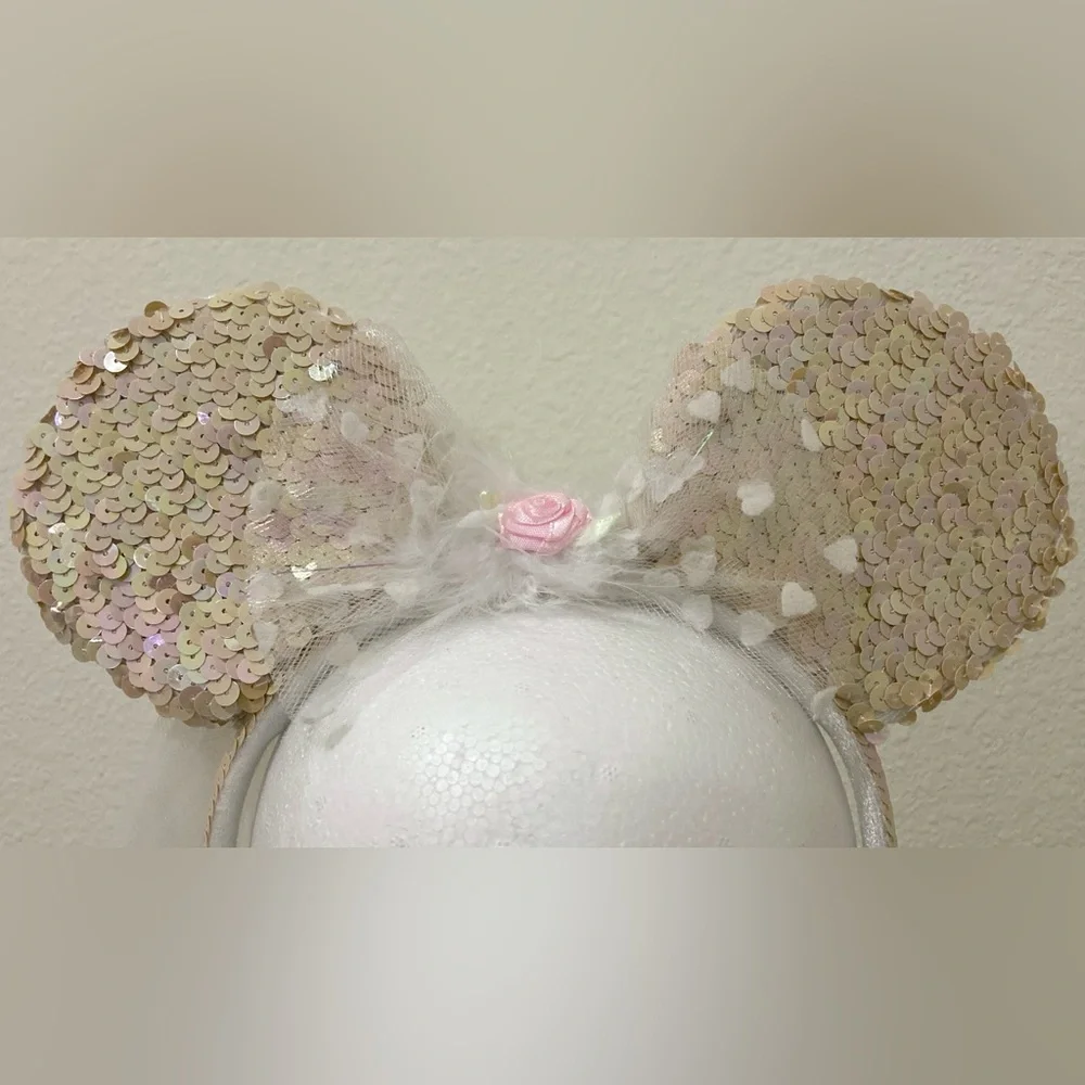 Disney Parks Bridal Minnie Mouse Ears Veil Bride Sequin Headband - Picture 2 of 13
